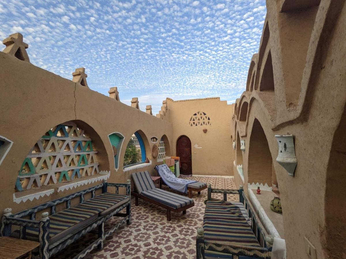 Scorpion House Luxor Hotell Eksteriør bilde