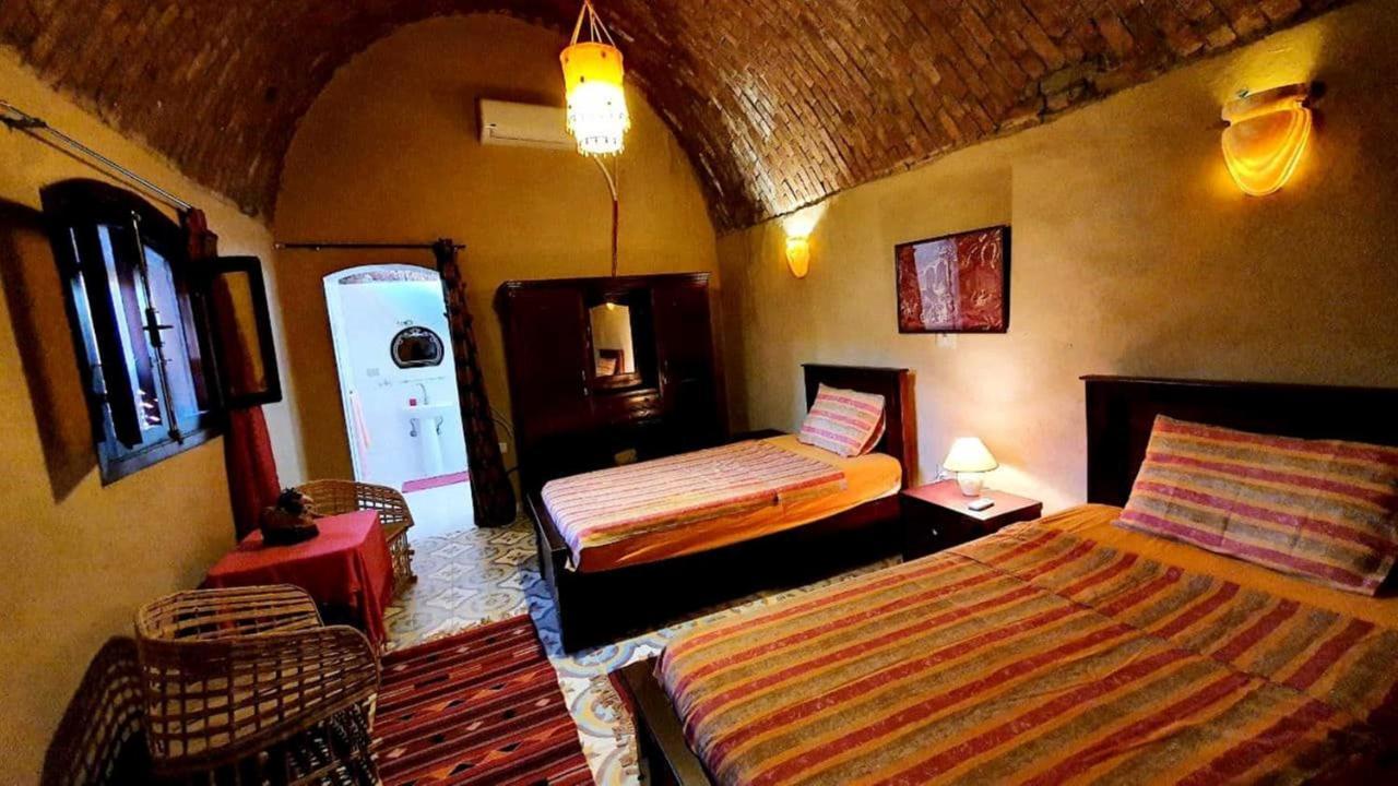 Scorpion House Luxor Hotell Eksteriør bilde