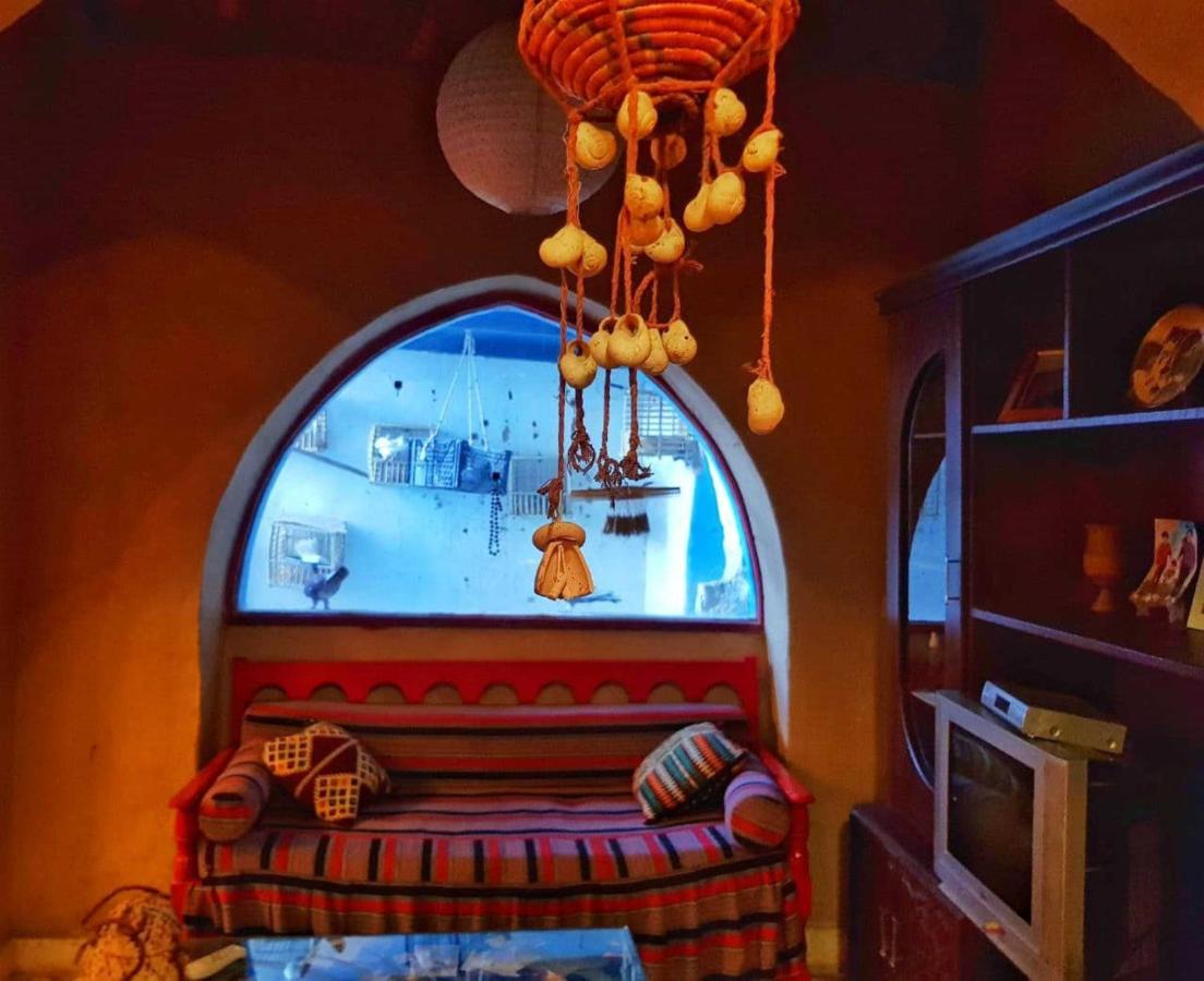 Scorpion House Luxor Hotell Eksteriør bilde