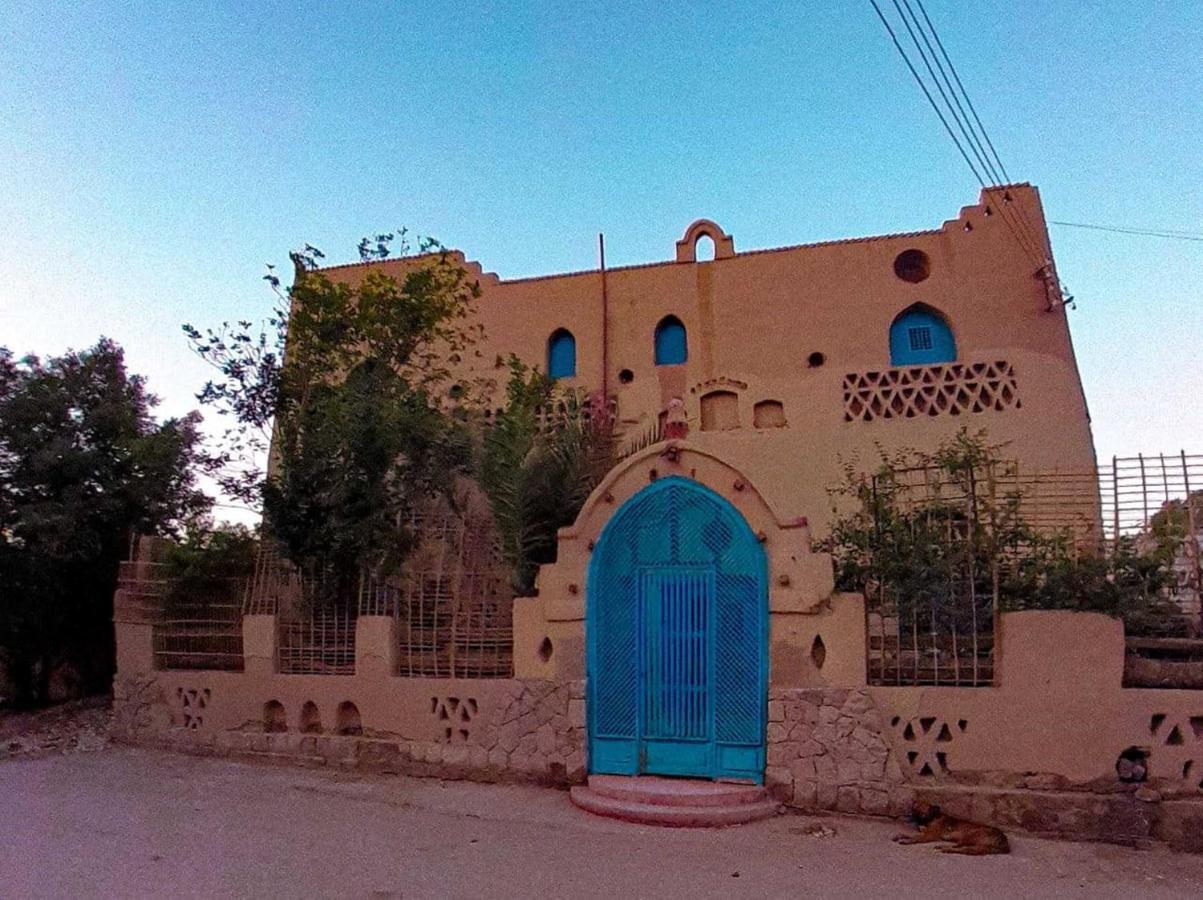 Scorpion House Luxor Hotell Eksteriør bilde