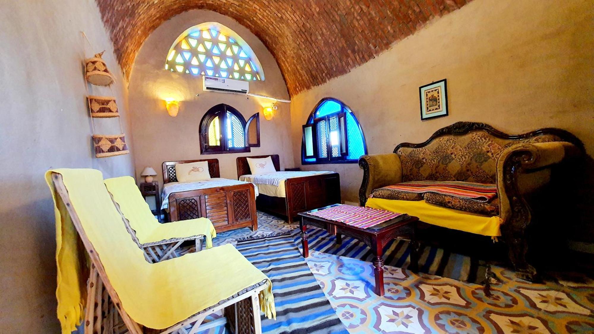 Scorpion House Luxor Hotell Eksteriør bilde