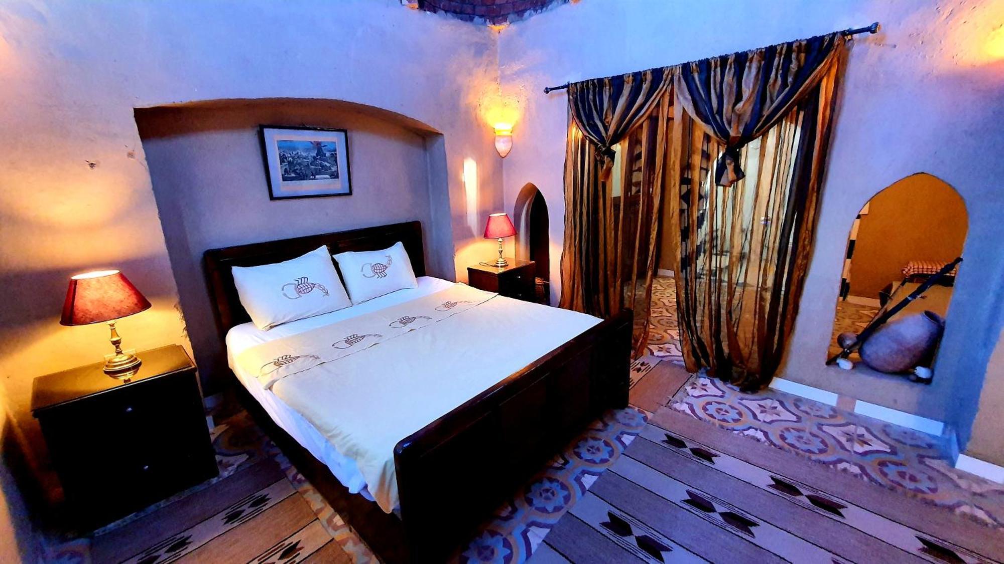 Scorpion House Luxor Hotell Eksteriør bilde