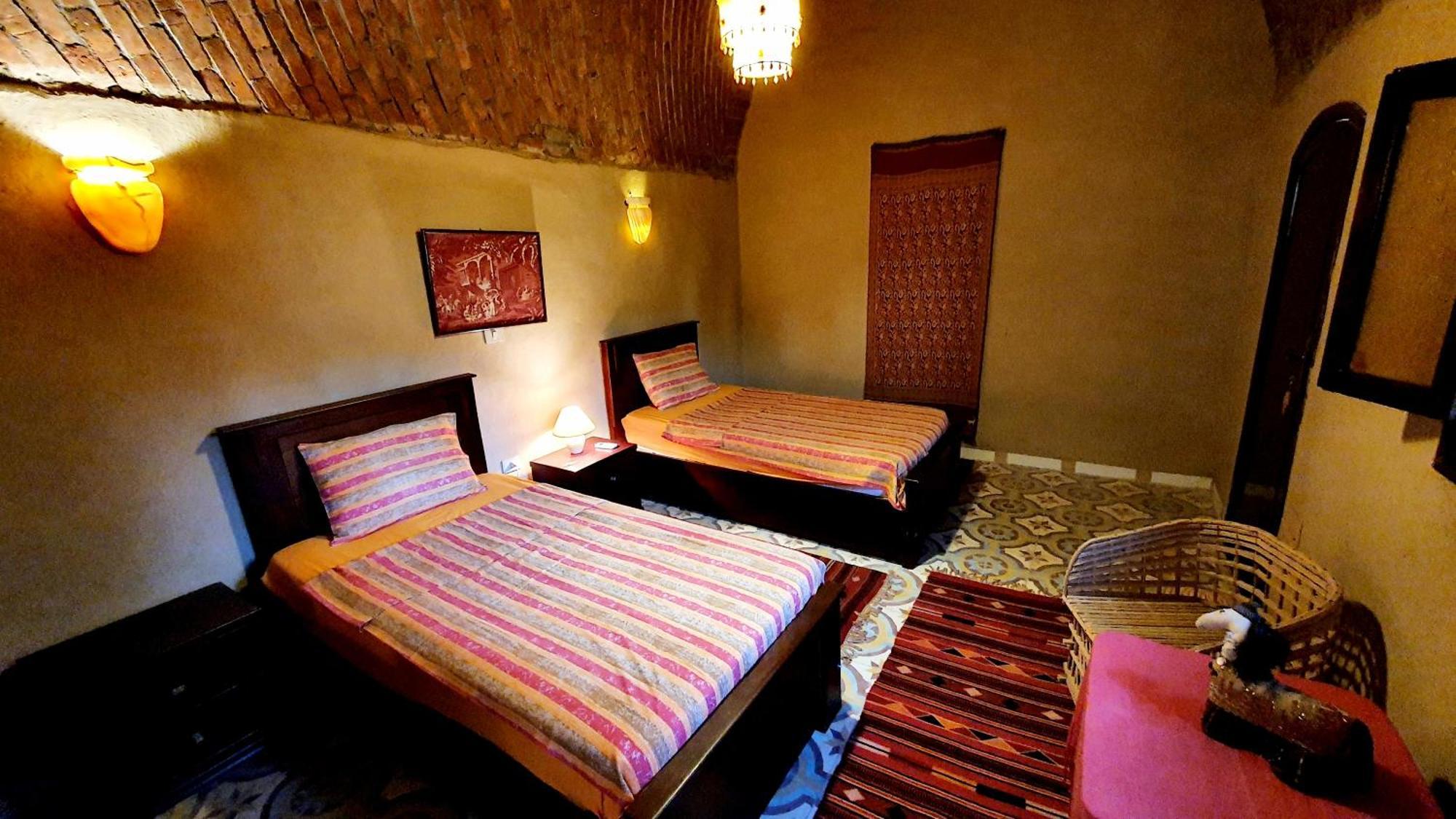 Scorpion House Luxor Hotell Eksteriør bilde