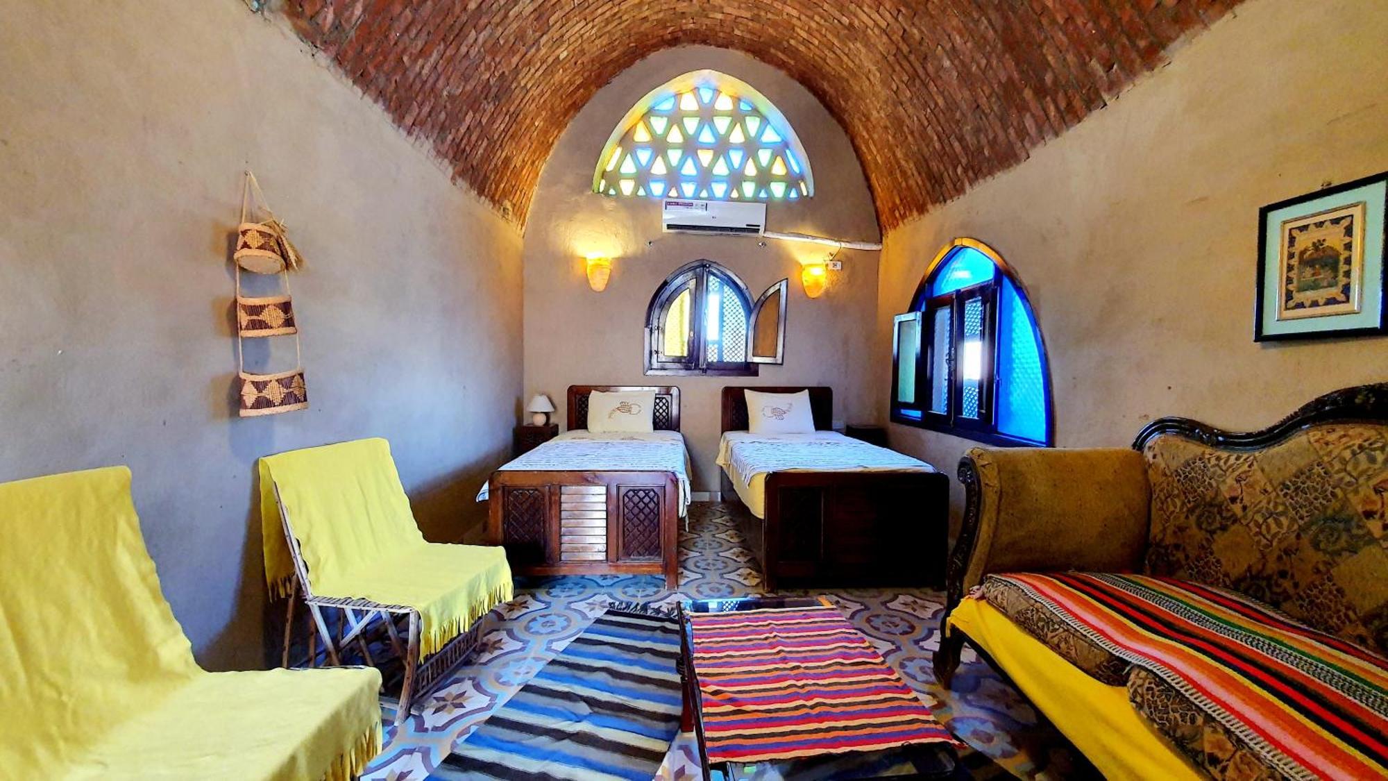 Scorpion House Luxor Hotell Eksteriør bilde