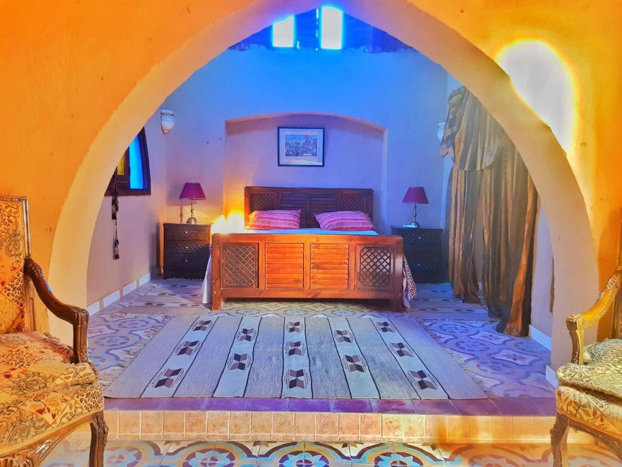 Scorpion House Luxor Hotell Eksteriør bilde
